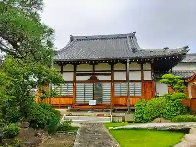 成道寺の本殿・本堂
