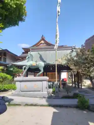 櫛田神社の像
