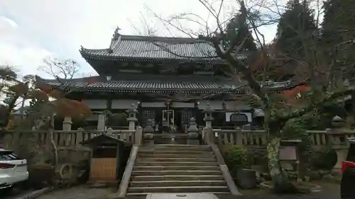 温泉寺の本殿・本堂