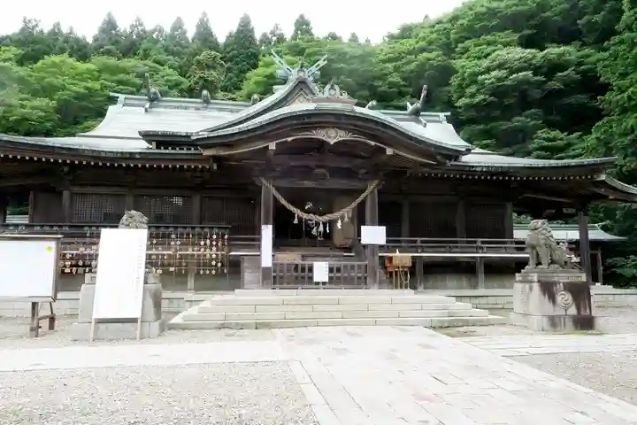 函館八幡宮の本殿・本堂