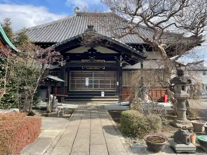 城官寺の{uncategorized: "未分類", other: "その他", undefined: "問題あり", building: "その他建物", grave: "お墓", sacred_gate: "鳥居", guardian: "狛犬", statue: "像", buddha: "仏像", history: "歴史", nature: "自然", garden: "庭園", animal: "動物", pagoda: "塔", temizu: "手水舎", mountain_gate: "山門・神門", sanctuary: "本殿・本堂", subordinate: "末社・摂社", art: "芸術", scenery: "景色", jizo: "地蔵", ema: "絵馬", goshuin: "御朱印", omikuji: "おみくじ", items: "授与品その他", amulet: "お守り", goshuincho: "御朱印帳", eats: "食事", festival: "お祭り", votive_dance: "神楽", shichigosan: "七五三参", wedding: "結婚式", experience: "体験その他", initially: "初詣", around: "周辺", anti_infection: "感染症対策"}