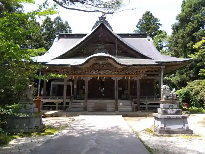 能登生国玉比古神社の本殿・本堂
