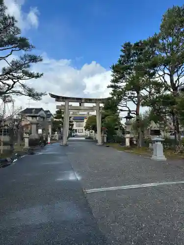 於保多神社の{uncategorized: "未分類", other: "その他", undefined: "問題あり", building: "その他建物", grave: "お墓", sacred_gate: "鳥居", guardian: "狛犬", statue: "像", buddha: "仏像", history: "歴史", nature: "自然", garden: "庭園", animal: "動物", pagoda: "塔", temizu: "手水舎", mountain_gate: "山門・神門", sanctuary: "本殿・本堂", subordinate: "末社・摂社", art: "芸術", scenery: "景色", jizo: "地蔵", ema: "絵馬", goshuin: "御朱印", omikuji: "おみくじ", items: "授与品その他", amulet: "お守り", goshuincho: "御朱印帳", eats: "食事", festival: "お祭り", votive_dance: "神楽", shichigosan: "七五三参", wedding: "結婚式", experience: "体験その他", initially: "初詣", around: "周辺", anti_infection: "感染症対策"}
