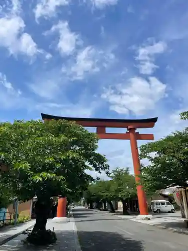 祐徳稲荷神社の{uncategorized: "未分類", other: "その他", undefined: "問題あり", building: "その他建物", grave: "お墓", sacred_gate: "鳥居", guardian: "狛犬", statue: "像", buddha: "仏像", history: "歴史", nature: "自然", garden: "庭園", animal: "動物", pagoda: "塔", temizu: "手水舎", mountain_gate: "山門・神門", sanctuary: "本殿・本堂", subordinate: "末社・摂社", art: "芸術", scenery: "景色", jizo: "地蔵", ema: "絵馬", goshuin: "御朱印", omikuji: "おみくじ", items: "授与品その他", amulet: "お守り", goshuincho: "御朱印帳", eats: "食事", festival: "お祭り", votive_dance: "神楽", shichigosan: "七五三参", wedding: "結婚式", experience: "体験その他", initially: "初詣", around: "周辺", anti_infection: "感染症対策"}