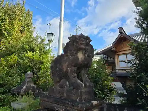 須賀神社の狛犬