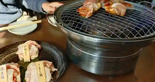 二見興玉神社の{uncategorized: "未分類", other: "その他", undefined: "問題あり", building: "その他建物", grave: "お墓", sacred_gate: "鳥居", guardian: "狛犬", statue: "像", buddha: "仏像", history: "歴史", nature: "自然", garden: "庭園", animal: "動物", pagoda: "塔", temizu: "手水舎", mountain_gate: "山門・神門", sanctuary: "本殿・本堂", subordinate: "末社・摂社", art: "芸術", scenery: "景色", jizo: "地蔵", ema: "絵馬", goshuin: "御朱印", omikuji: "おみくじ", items: "授与品その他", amulet: "お守り", goshuincho: "御朱印帳", eats: "食事", festival: "お祭り", votive_dance: "神楽", shichigosan: "七五三参", wedding: "結婚式", experience: "体験その他", initially: "初詣", around: "周辺", anti_infection: "感染症対策"}