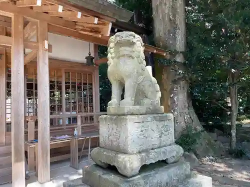 神戸神社の狛犬