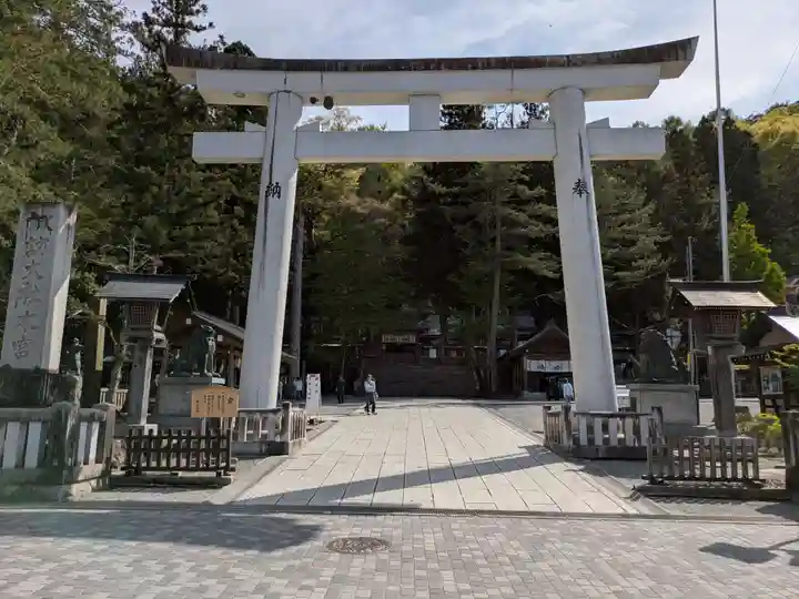 諏訪大社(長野県)