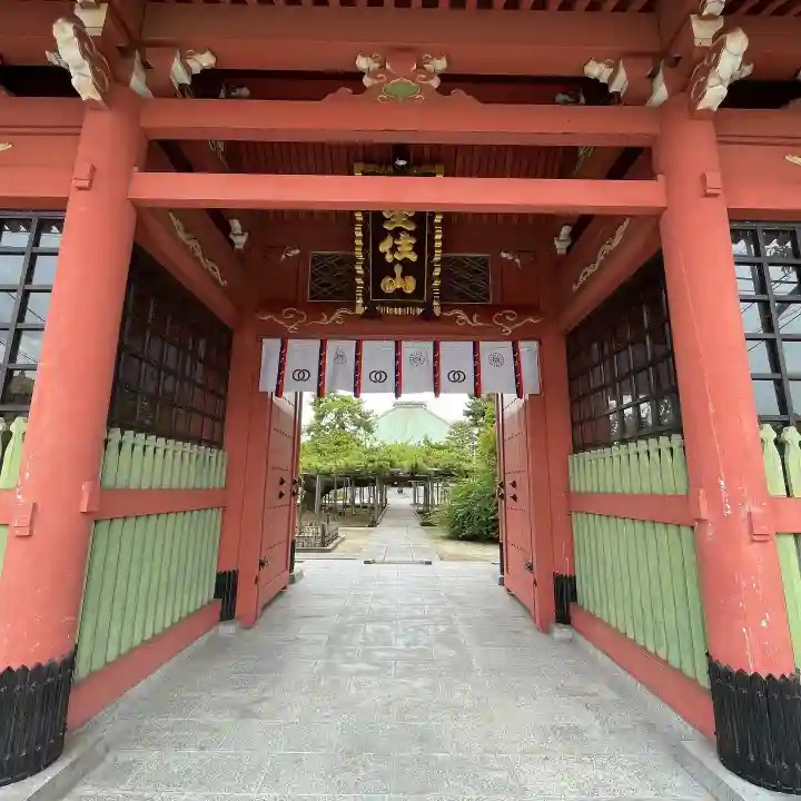 善養寺の山門・神門