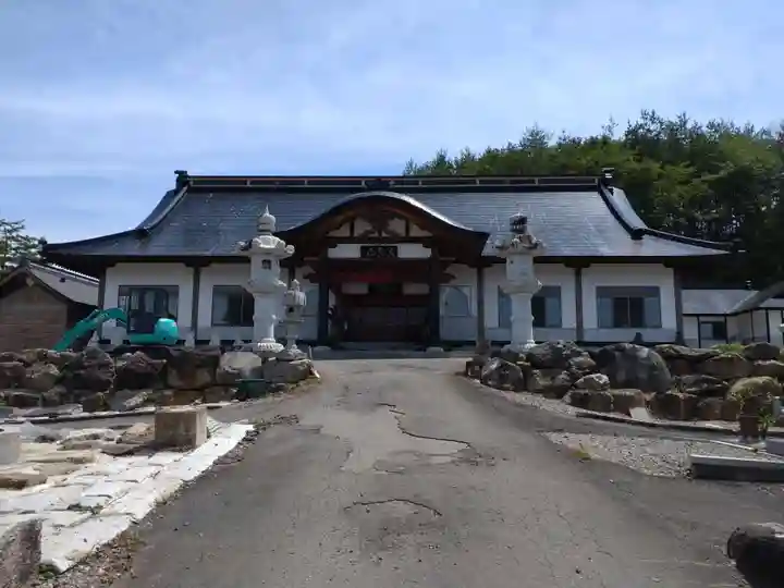 松園寺の本殿・本堂