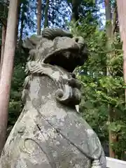 彌彦神社の狛犬