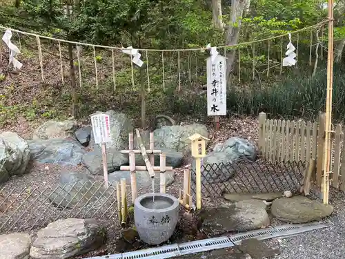 千歳神社の手水舎