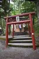 新屋山神社奥宮の鳥居