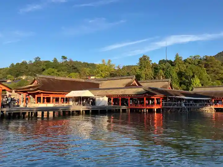 厳島神社(広島県)
