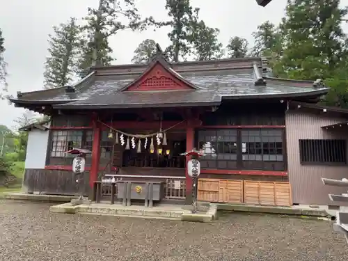 鶴峯八幡宮の本殿・本堂