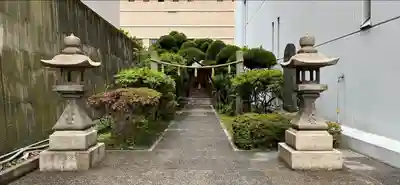 正一位若宮商工稲荷大明神のその他建物