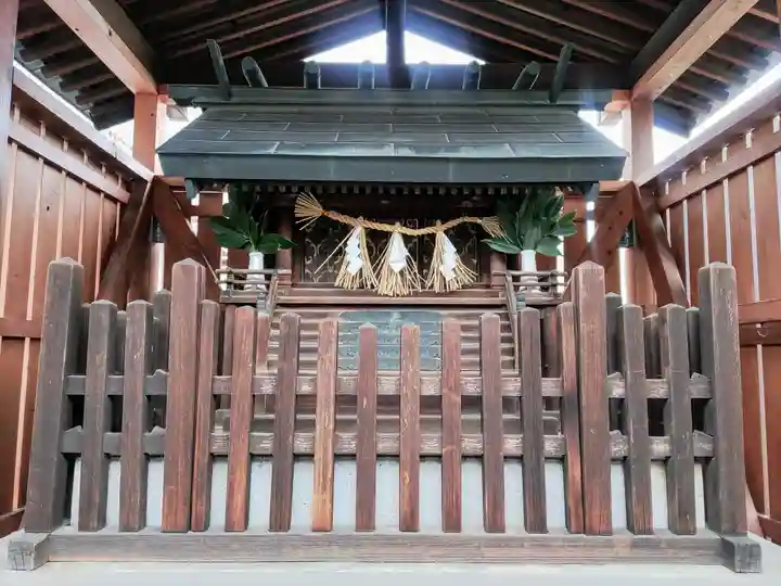 北山八幡社の本殿・本堂