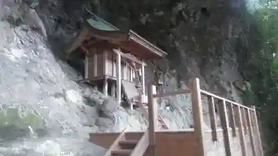 鷹崛大権現のその他建物