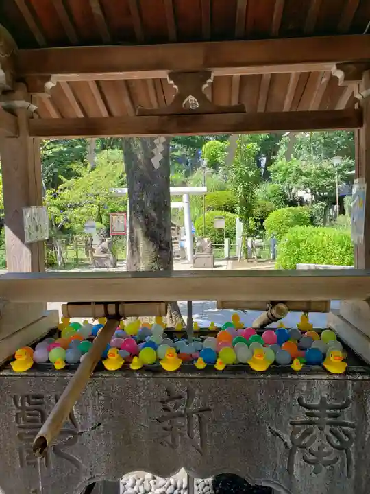 鳩森八幡神社の手水舎