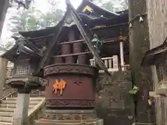 聖神社の建物その他