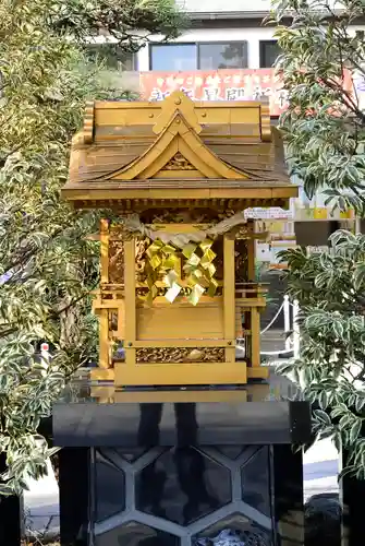 亀ケ池八幡宮の末社・摂社