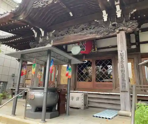 真福寺の本殿・本堂
