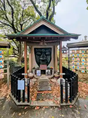 上野大佛の{uncategorized: "未分類", other: "その他", undefined: "問題あり", building: "その他建物", grave: "お墓", sacred_gate: "鳥居", guardian: "狛犬", statue: "像", buddha: "仏像", history: "歴史", nature: "自然", garden: "庭園", animal: "動物", pagoda: "塔", temizu: "手水舎", mountain_gate: "山門・神門", sanctuary: "本殿・本堂", subordinate: "末社・摂社", art: "芸術", scenery: "景色", jizo: "地蔵", ema: "絵馬", goshuin: "御朱印", omikuji: "おみくじ", items: "授与品その他", amulet: "お守り", goshuincho: "御朱印帳", eats: "食事", festival: "お祭り", votive_dance: "神楽", shichigosan: "七五三参", wedding: "結婚式", experience: "体験その他", initially: "初詣", around: "周辺", anti_infection: "感染症対策"}