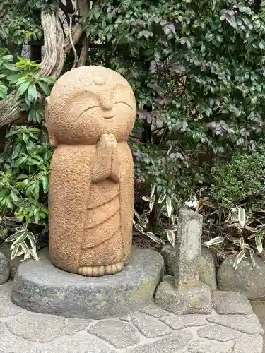 長谷寺の{uncategorized: "未分類", other: "その他", undefined: "問題あり", building: "その他建物", grave: "お墓", sacred_gate: "鳥居", guardian: "狛犬", statue: "像", buddha: "仏像", history: "歴史", nature: "自然", garden: "庭園", animal: "動物", pagoda: "塔", temizu: "手水舎", mountain_gate: "山門・神門", sanctuary: "本殿・本堂", subordinate: "末社・摂社", art: "芸術", scenery: "景色", jizo: "地蔵", ema: "絵馬", goshuin: "御朱印", omikuji: "おみくじ", items: "授与品その他", amulet: "お守り", goshuincho: "御朱印帳", eats: "食事", festival: "お祭り", votive_dance: "神楽", shichigosan: "七五三参", wedding: "結婚式", experience: "体験その他", initially: "初詣", around: "周辺", anti_infection: "感染症対策"}