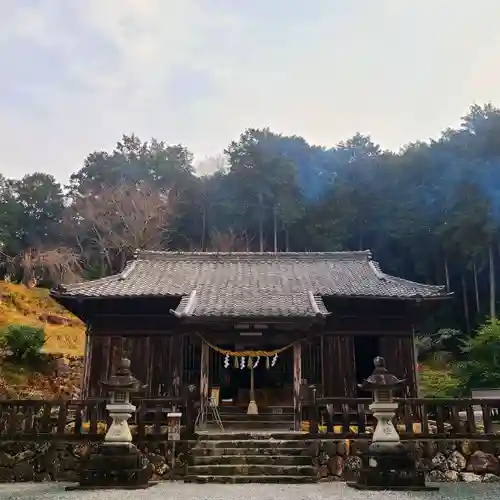 蜂前神社の本殿