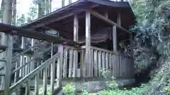 静神社の本殿