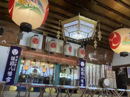 越中護国八幡宮の本殿・本堂