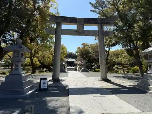 宗像大社の{uncategorized: "未分類", other: "その他", undefined: "問題あり", building: "その他建物", grave: "お墓", sacred_gate: "鳥居", guardian: "狛犬", statue: "像", buddha: "仏像", history: "歴史", nature: "自然", garden: "庭園", animal: "動物", pagoda: "塔", temizu: "手水舎", mountain_gate: "山門・神門", sanctuary: "本殿・本堂", subordinate: "末社・摂社", art: "芸術", scenery: "景色", jizo: "地蔵", ema: "絵馬", goshuin: "御朱印", omikuji: "おみくじ", items: "授与品その他", amulet: "お守り", goshuincho: "御朱印帳", eats: "食事", festival: "お祭り", votive_dance: "神楽", shichigosan: "七五三参", wedding: "結婚式", experience: "体験その他", initially: "初詣", around: "周辺", anti_infection: "感染症対策"}
