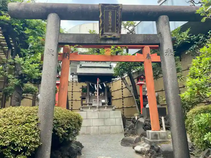 靍護稲荷神社(東京都)