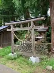 大沢温泉金勢神社の鳥居