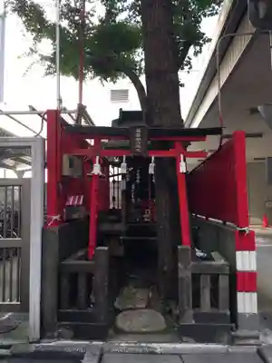 延壽稲荷神社の鳥居
