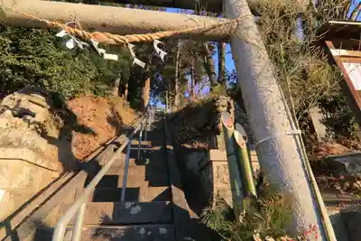 阿久津「田村神社」(郡山市阿久津町)旧社名:伊豆箱根三嶋三社の狛犬