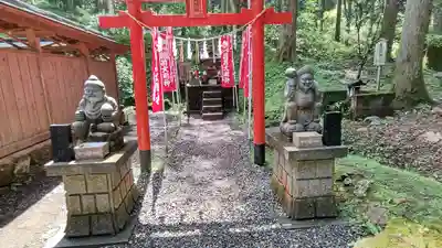 御岩神社のその他建物