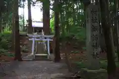 諏訪神社の鳥居