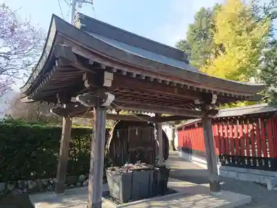 八幡神社の手水舎