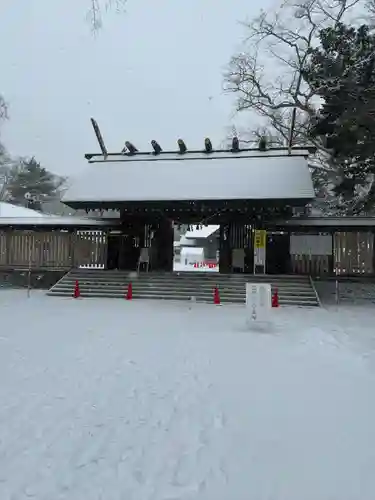 千歳神社の山門・神門