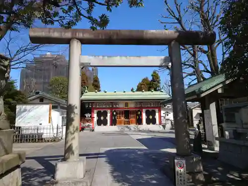 池袋氷川神社の鳥居
