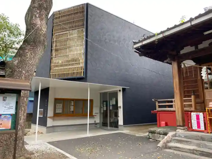 江島杉山神社の末社・摂社