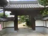 常保寺の山門・神門