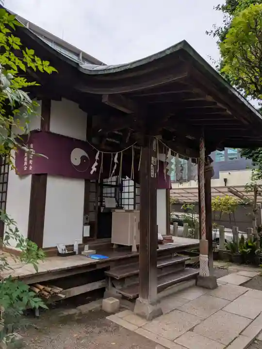 四谷於岩稲荷田宮神社(東京都)