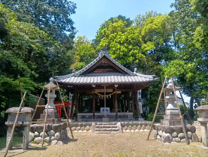 八剱神社の{uncategorized: "未分類", other: "その他", undefined: "問題あり", building: "その他建物", grave: "お墓", sacred_gate: "鳥居", guardian: "狛犬", statue: "像", buddha: "仏像", history: "歴史", nature: "自然", garden: "庭園", animal: "動物", pagoda: "塔", temizu: "手水舎", mountain_gate: "山門・神門", sanctuary: "本殿・本堂", subordinate: "末社・摂社", art: "芸術", scenery: "景色", jizo: "地蔵", ema: "絵馬", goshuin: "御朱印", omikuji: "おみくじ", items: "授与品その他", amulet: "お守り", goshuincho: "御朱印帳", eats: "食事", festival: "お祭り", votive_dance: "神楽", shichigosan: "七五三参", wedding: "結婚式", experience: "体験その他", initially: "初詣", around: "周辺", anti_infection: "感染症対策"}