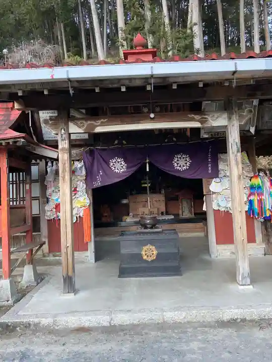 華厳寺の本殿・本堂