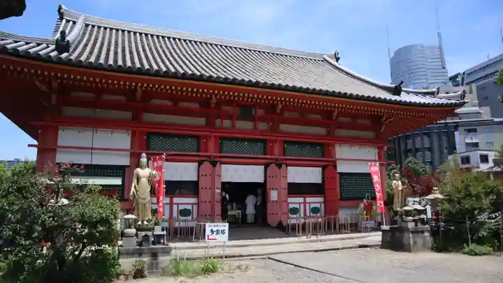 愛染堂勝鬘院の本殿・本堂