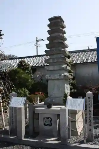 永賞寺の塔