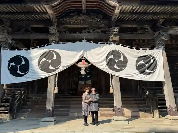 山寺日枝神社の{uncategorized: "未分類", other: "その他", undefined: "問題あり", building: "その他建物", grave: "お墓", sacred_gate: "鳥居", guardian: "狛犬", statue: "像", buddha: "仏像", history: "歴史", nature: "自然", garden: "庭園", animal: "動物", pagoda: "塔", temizu: "手水舎", mountain_gate: "山門・神門", sanctuary: "本殿・本堂", subordinate: "末社・摂社", art: "芸術", scenery: "景色", jizo: "地蔵", ema: "絵馬", goshuin: "御朱印", omikuji: "おみくじ", items: "授与品その他", amulet: "お守り", goshuincho: "御朱印帳", eats: "食事", festival: "お祭り", votive_dance: "神楽", shichigosan: "七五三参", wedding: "結婚式", experience: "体験その他", initially: "初詣", around: "周辺", anti_infection: "感染症対策"}