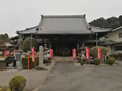 渭信寺の本殿・本堂